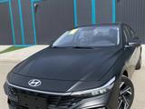Hyundai Elantra 2023 года за 8 700 000 тг. в Астана – фото 2