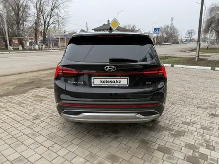 Hyundai Santa Fe 2023 года за 17 500 000 тг. в Уральск – фото 4