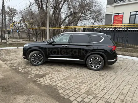 Hyundai Santa Fe 2023 года за 17 500 000 тг. в Уральск – фото 3