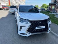 Lexus LX 570 2019 годаfor50 000 000 тг. в Алматы