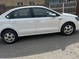 Volkswagen Polo 2019 года за 5 950 000 тг. в Шымкент – фото 2