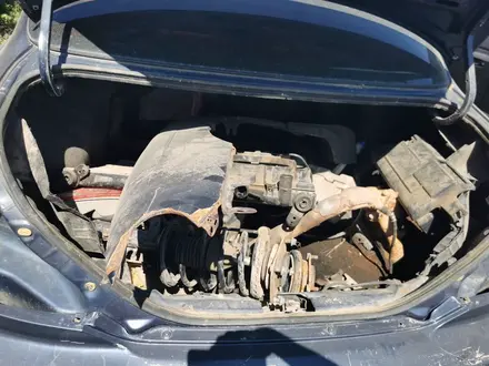 Kia Spectra запчасти по кузову за 1 000 тг. в Актобе – фото 9