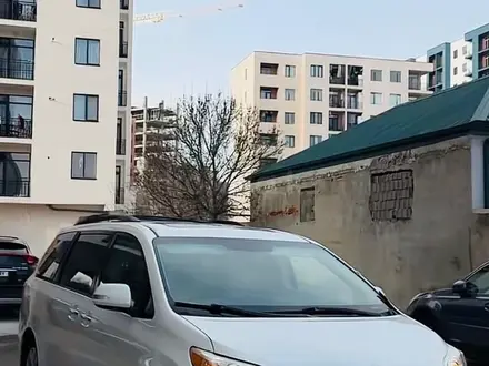 Toyota Sienna 2014 года за 11 000 000 тг. в Уральск – фото 11