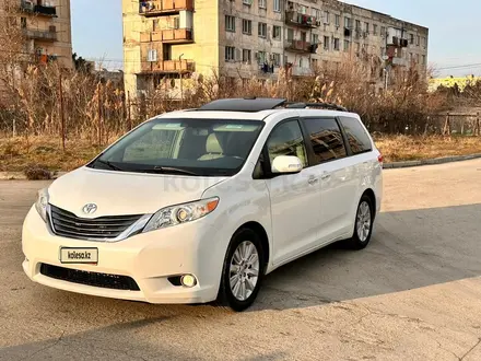 Toyota Sienna 2014 года за 11 000 000 тг. в Уральск – фото 13