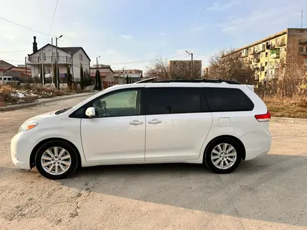 Toyota Sienna 2014 года за 11 000 000 тг. в Уральск – фото 15