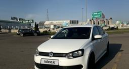 Volkswagen Polo 2014 года за 4 820 000 тг. в Алматы