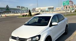 Volkswagen Polo 2014 года за 5 095 000 тг. в Алматы – фото 3
