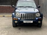 Jeep Liberty 2002 годаүшін3 600 000 тг. в Алматы