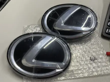 Эмблема 163 см лексус за 18 000 тг. в Алматы