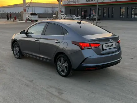 Hyundai Accent 2020 года за 8 900 000 тг. в Актобе – фото 4