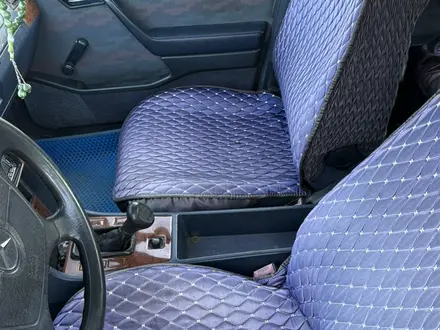 Mercedes-Benz C 180 1995 года за 700 000 тг. в Караганда – фото 6