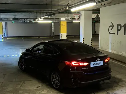 Hyundai Elantra 2018 года за 6 000 000 тг. в Алматы – фото 5