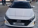 Hyundai i20 2023 годаfor7 822 000 тг. в Павлодар