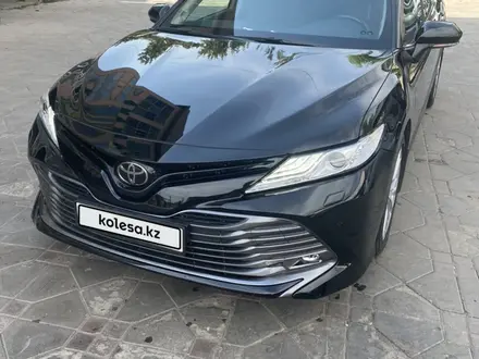 Toyota Camry 2019 года за 18 000 000 тг. в Тараз