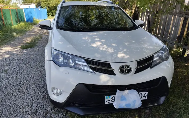 Toyota RAV4 2013 годаүшін9 300 000 тг. в Актобе