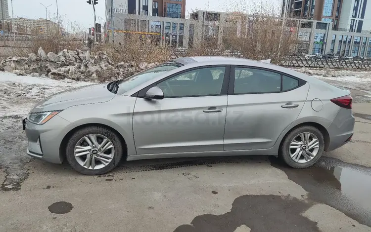 Hyundai Elantra 2019 годаүшін8 300 000 тг. в Астана