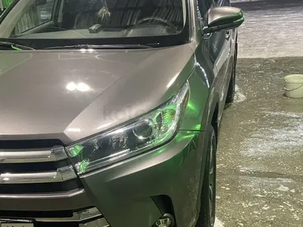 Toyota Highlander 2019 годаүшін18 500 000 тг. в Алматы – фото 6