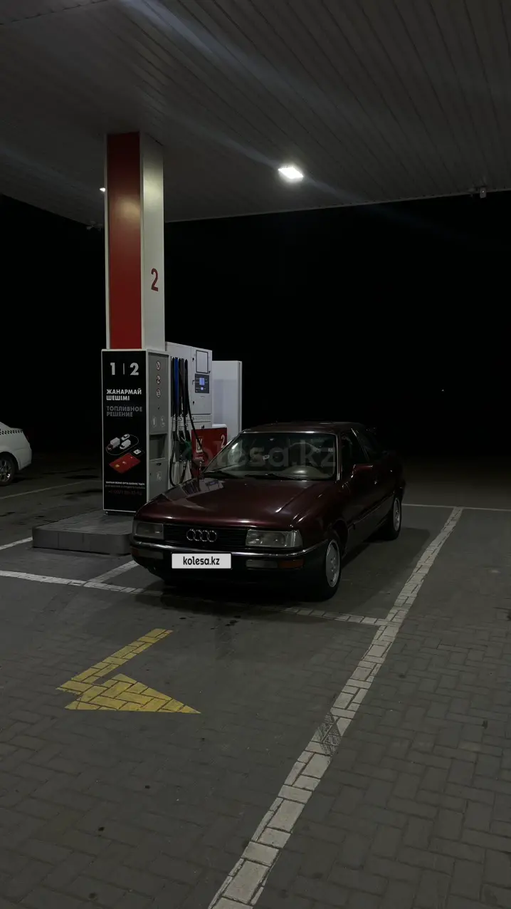 Ауди 90, 1990