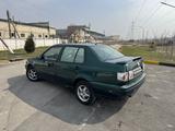 Volkswagen Vento 1996 года за 990 000 тг. в Тараз – фото 4