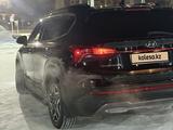 Hyundai Santa Fe 2021 года за 11 000 000 тг. в Усть-Каменогорск – фото 4