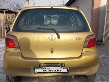 Toyota Vitz 1999 года за 2 100 000 тг. в Семей – фото 4