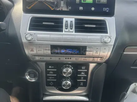 Toyota Land Cruiser Prado 2013 года за 22 500 000 тг. в Астана – фото 2
