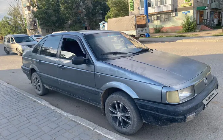 Volkswagen Passat 1988 годаfor750 000 тг. в Курчатов