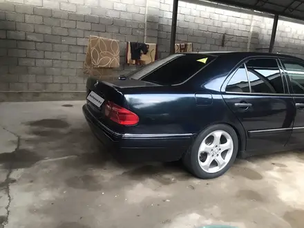 Mercedes-Benz E 280 1997 года за 3 300 000 тг. в Шымкент – фото 6