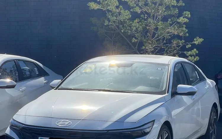 Hyundai Elantra 2024 годаfor9 000 000 тг. в Астана