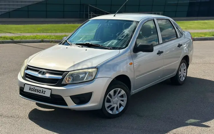 ВАЗ (Lada) Granta 2190 2015 года за 2 650 000 тг. в Семей