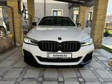 BMW 520 2021 года за 26 000 000 тг. в Шымкент – фото 2