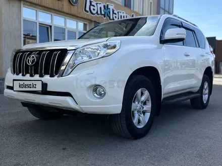 Toyota Land Cruiser Prado 2015 года за 13 800 000 тг. в Атырау – фото 2