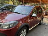 Renault Sandero Stepway 2014 года за 3 400 000 тг. в Алматы – фото 2