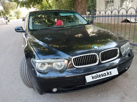 BMW 735 2002 года за 5 000 000 тг. в Уральск – фото 20