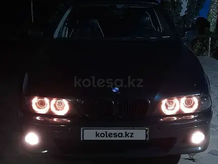 BMW 528 1997 года за 2 900 000 тг. в Шымкент