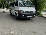 Toyota Hiace 2003 годаүшін4 500 000 тг. в Алматы