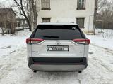 Toyota RAV4 2020 годаүшін16 500 000 тг. в Кокшетау – фото 4