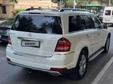 Mercedes-Benz GL 450 2010 года за 7 000 000 тг. в Астана – фото 2