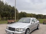Mercedes-Benz C 32 AMG 1995 годаүшін2 700 000 тг. в Алматы – фото 2