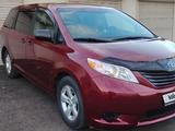Toyota Sienna 2017 года за 12 650 000 тг. в Балхаш – фото 2