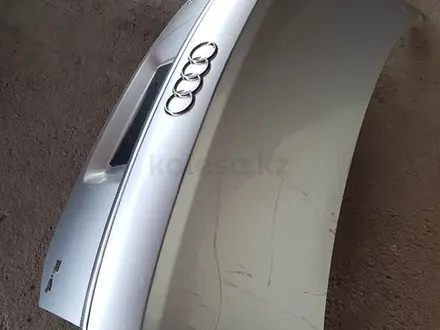 Крышка багажника на Audi A6 С6 за 25 000 тг. в Шымкент
