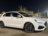 Hyundai i30 2023 года за 9 500 000 тг. в Атырау – фото 3