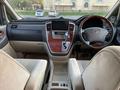 Toyota Alphard 2004 годаfor7 500 000 тг. в Алматы – фото 16