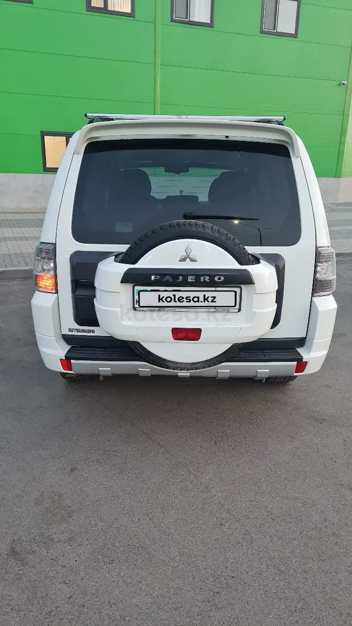 Mitsubishi Pajero, 2013