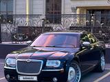 Chrysler 300C 2005 года за 6 000 000 тг. в Алматы – фото 2