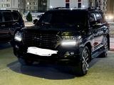 Toyota Land Cruiser 2018 года за 44 000 000 тг. в Атырау – фото 2