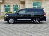 Toyota Land Cruiser 2018 года за 44 000 000 тг. в Атырау – фото 4