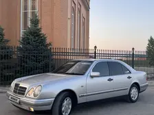 Mercedes-Benz E-Class, 1996