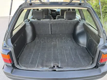 Volkswagen Passat 1991 года за 1 500 000 тг. в Караганда – фото 25