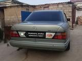 Mercedes-Benz E 230 1990 года за 900 000 тг. в Айтеке би – фото 2